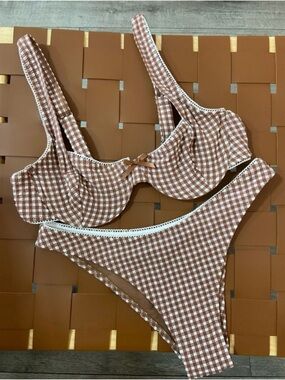 Gingham Underwire Bikini Set in Brown - Women Swim